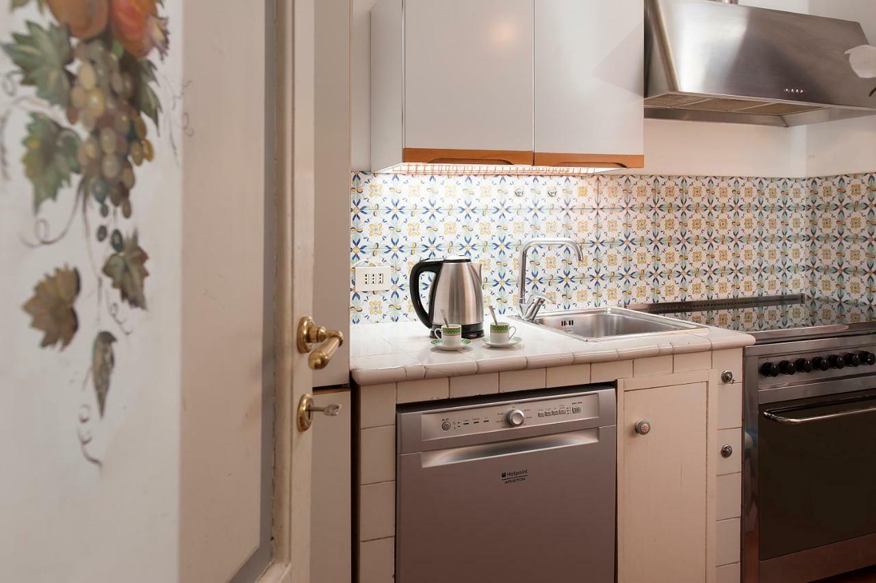 Terrace Suite Elena Campo De' Fiori روما المظهر الخارجي الصورة
